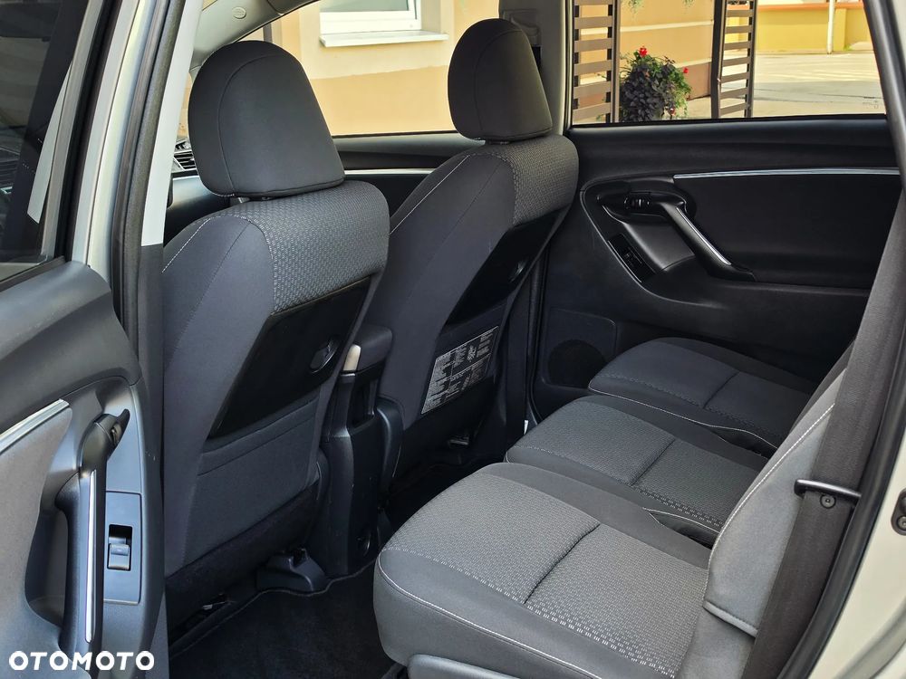 Toyota Verso 1.6 7-Sitzer Comfort - 40