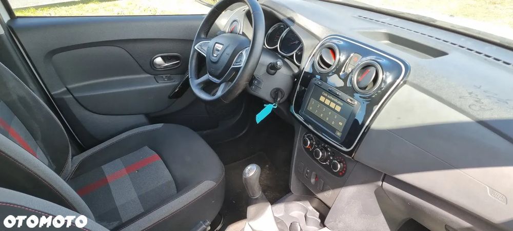 Dacia Sandero Stepway 0.9 TCe Ambiance S&S EU6 - 10