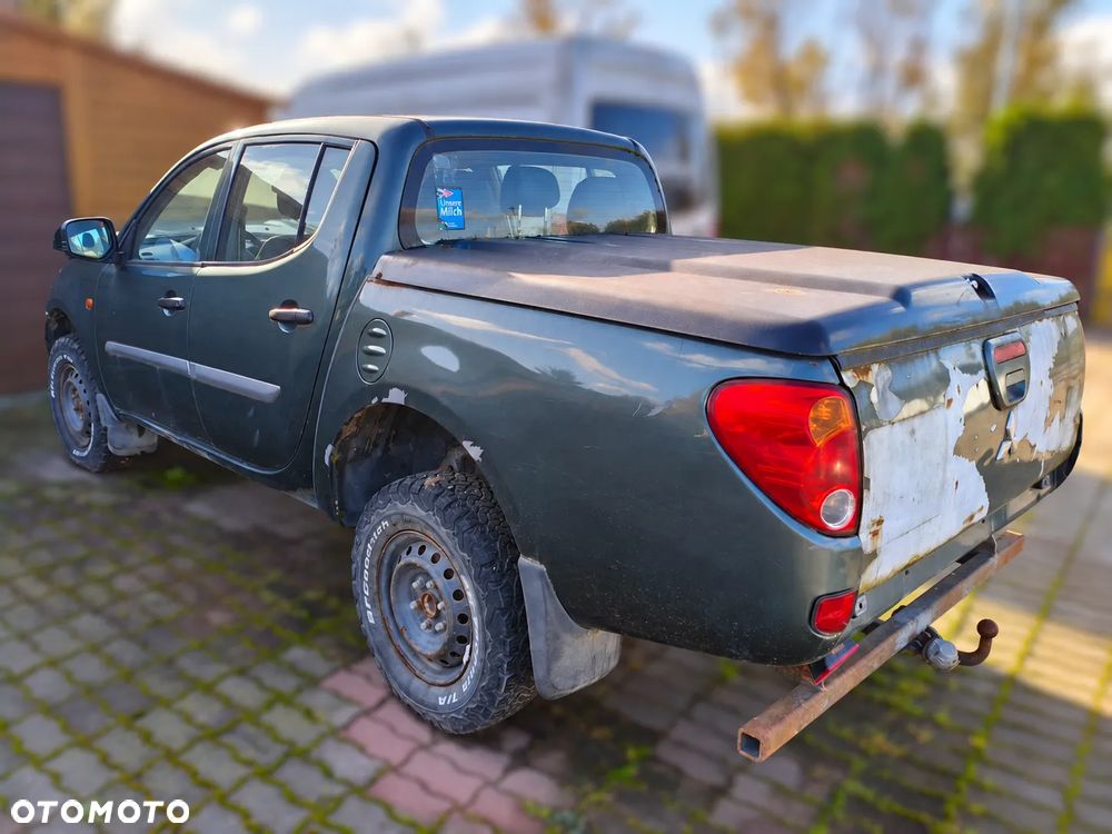 Mitsubishi L200