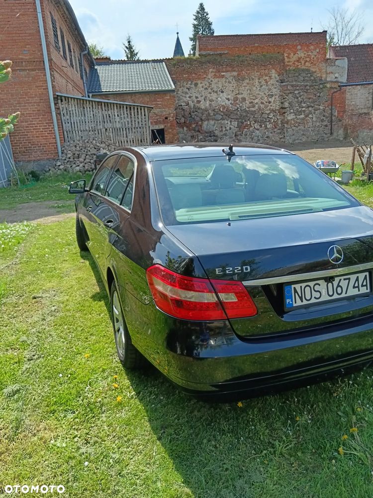 Mercedes-Benz Klasa E 220 CDI - 14