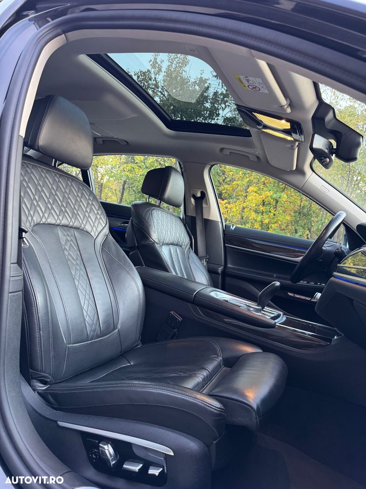 BMW Seria 7 - 16