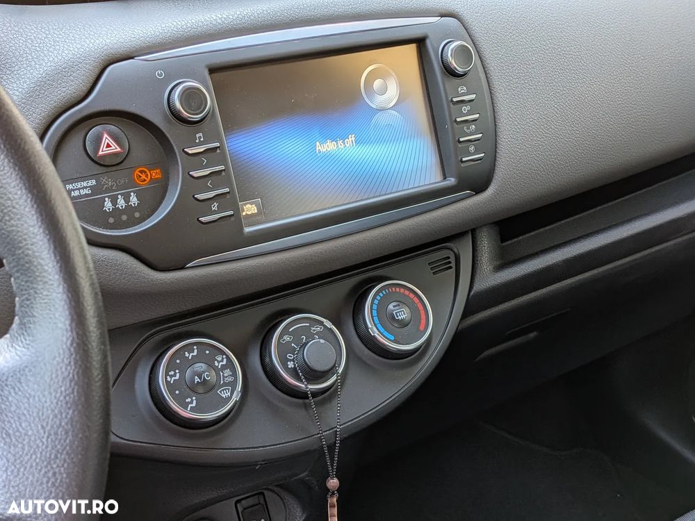 Toyota Yaris - 6