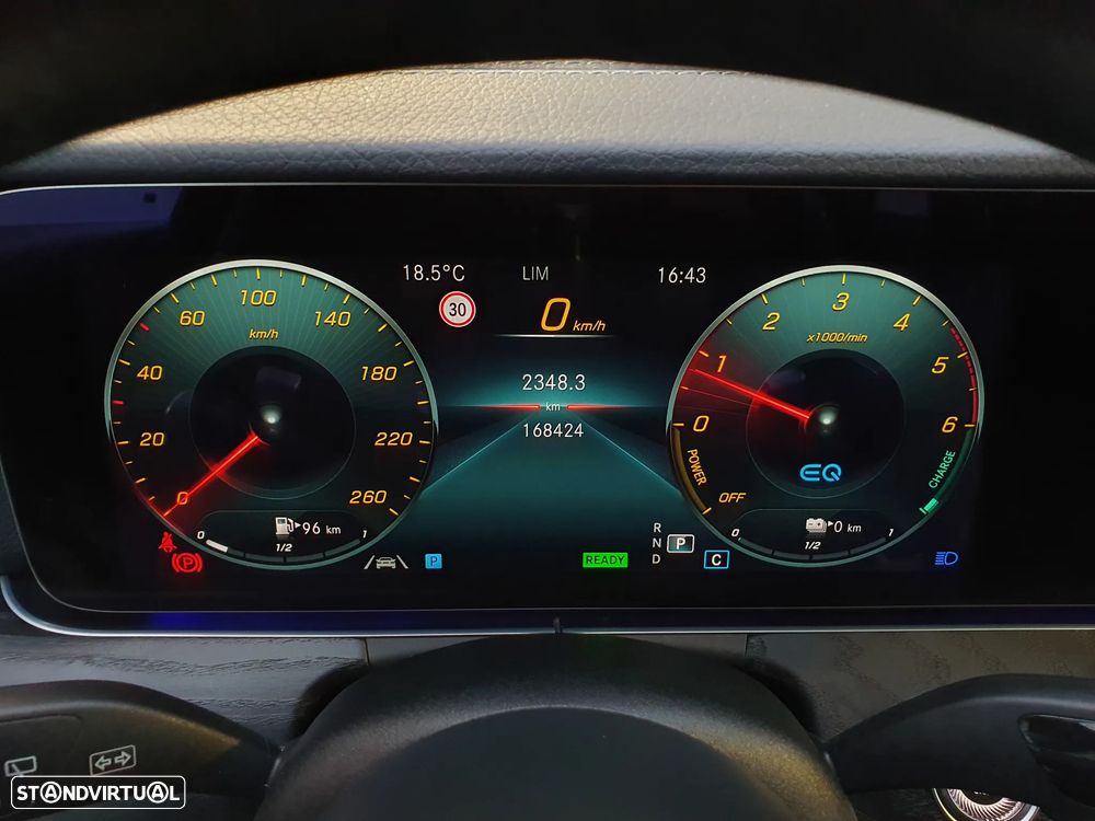 Mercedes-Benz E 300 de T 9G-TRONIC AMG Line - 13