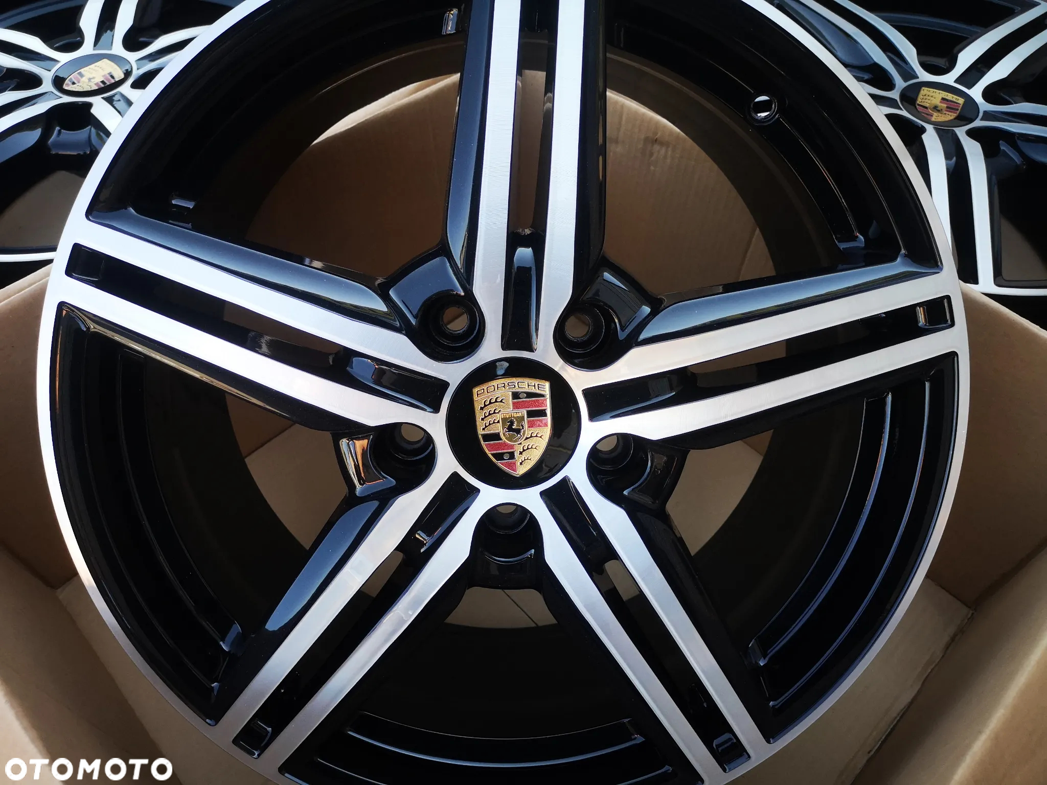 Oryginalne Felgi Porsche Cayenne II 7P5 19'' - 4