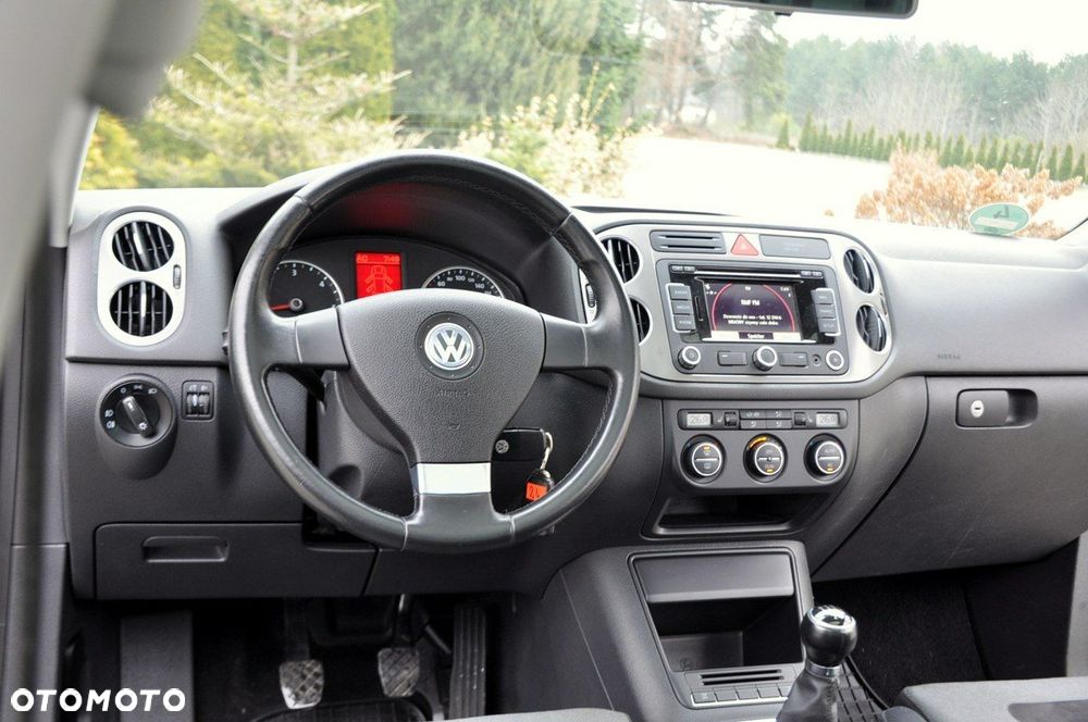 Volkswagen Tiguan - 29