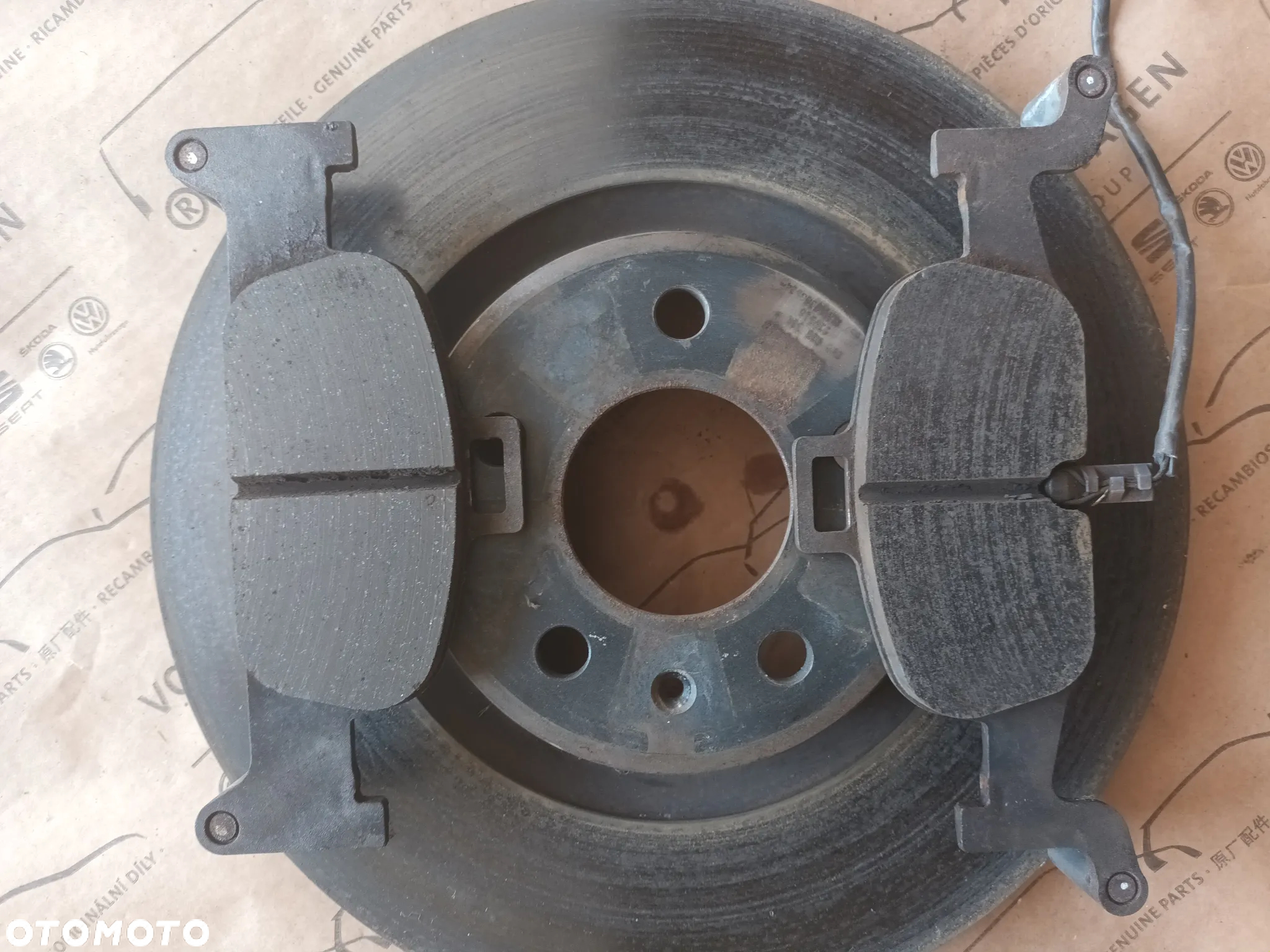 Audi A4 B9 8W komplet Tarcze Hamulcowe klocki PRZÓD 8W0615301P 338 mm 72KM - 11