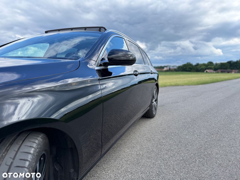Mercedes-Benz Klasa E 220 d 9G-TRONIC Avantgarde - 5