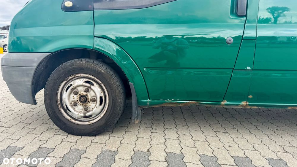 Ford Transit - 12