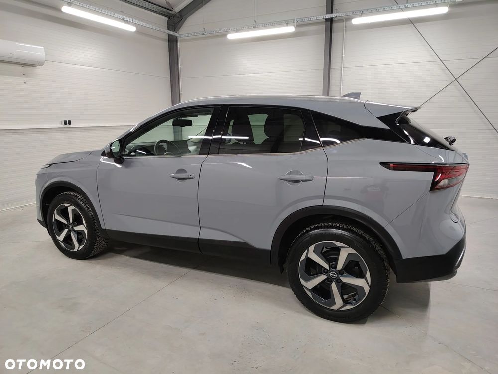 Nissan Qashqai 1.3 DIG-T DCT TEKNA - 8