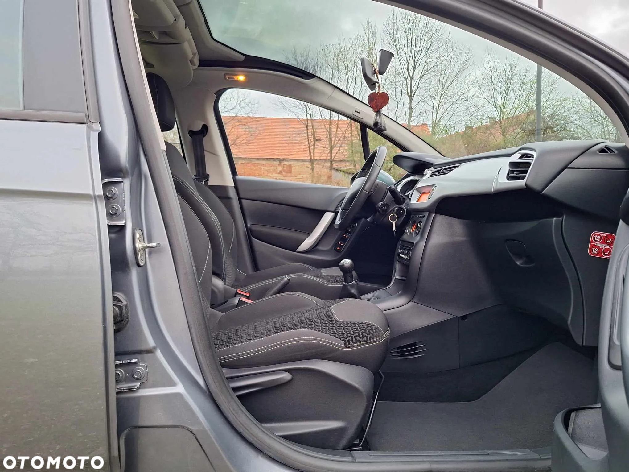 Citroën C3 1.4 VTi Exclusive - 6