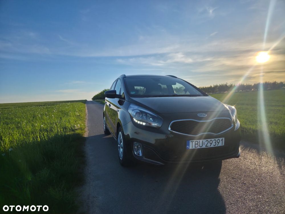 Kia Carens 1.7 CRDi L - 2