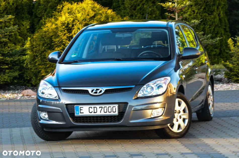 Hyundai i30 1.6 Comfort - 10