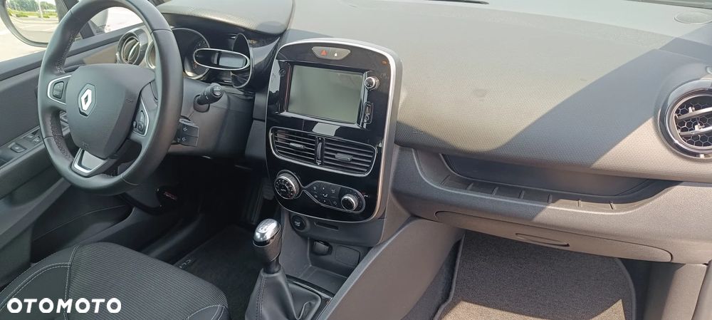 Renault Clio (Energy) TCe 90 Start & Stop INTENS - 18