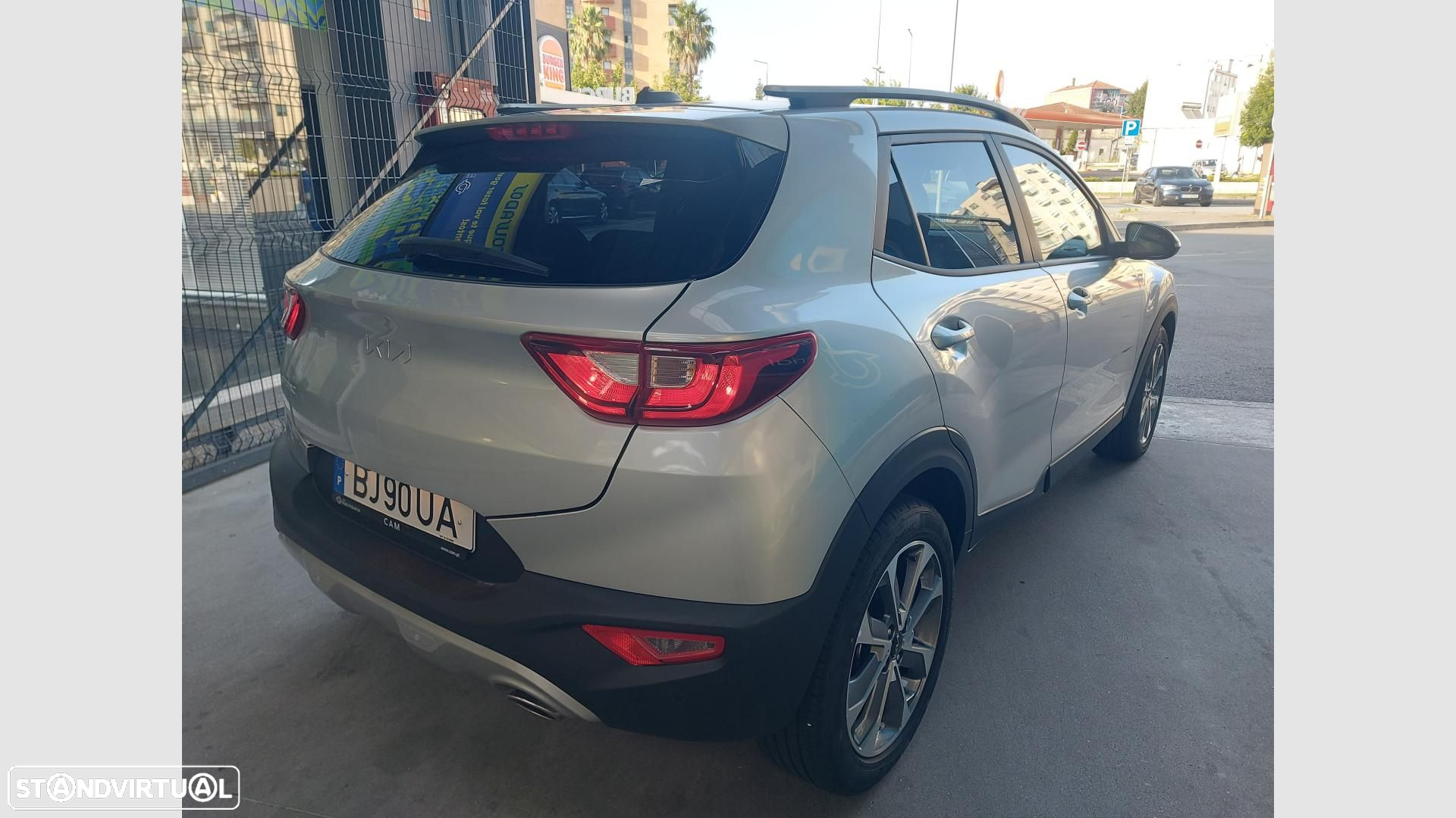 Kia Stonic 1.0 T-GDI Drive - 4