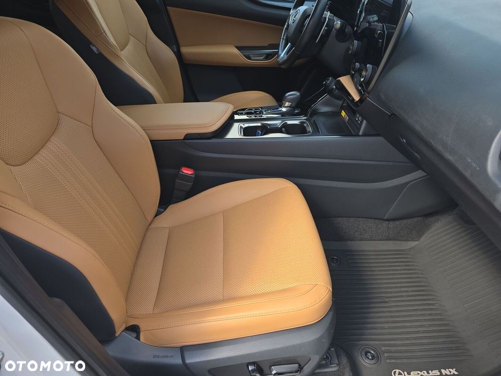 Lexus NX 350h Prestige AWD - 9