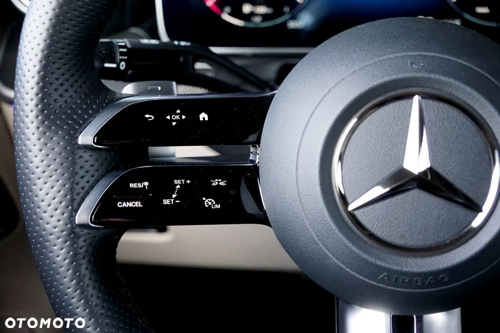 Mercedes-Benz CLE 450 mHEV 4-Matic AMG Line - 29