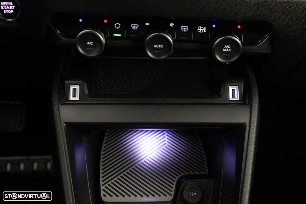 Citroën C4 X 1.2 PureTech Shine Pack EAT8 - 24