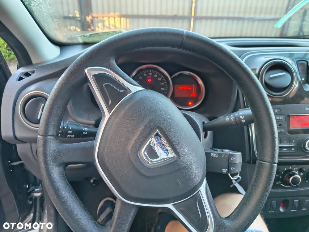 Dacia Sandero - 24
