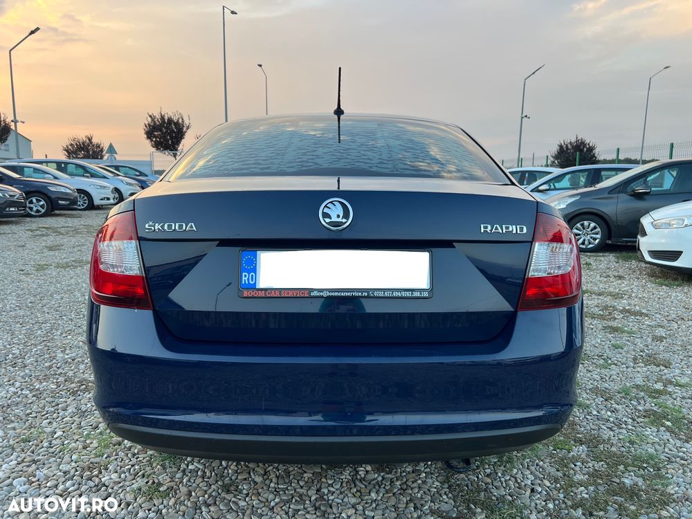 Skoda RAPID 1.6 TDI Style - 12