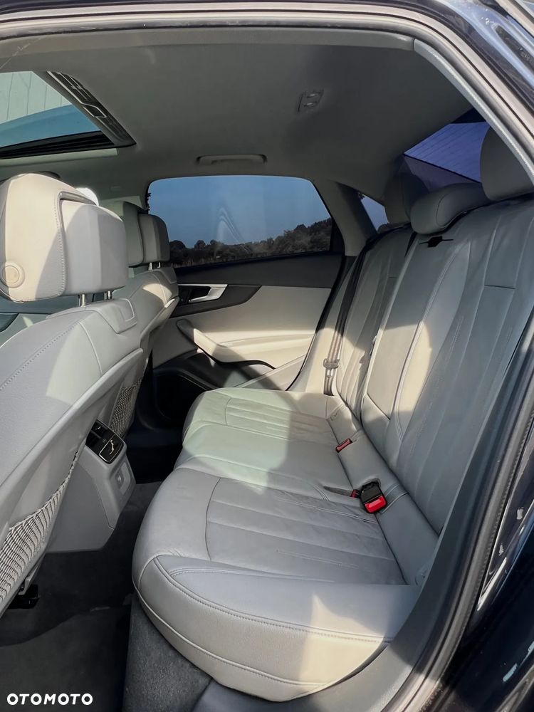 Audi A4 Limousine 2.0 TFSI quattro S tronic sport - 15