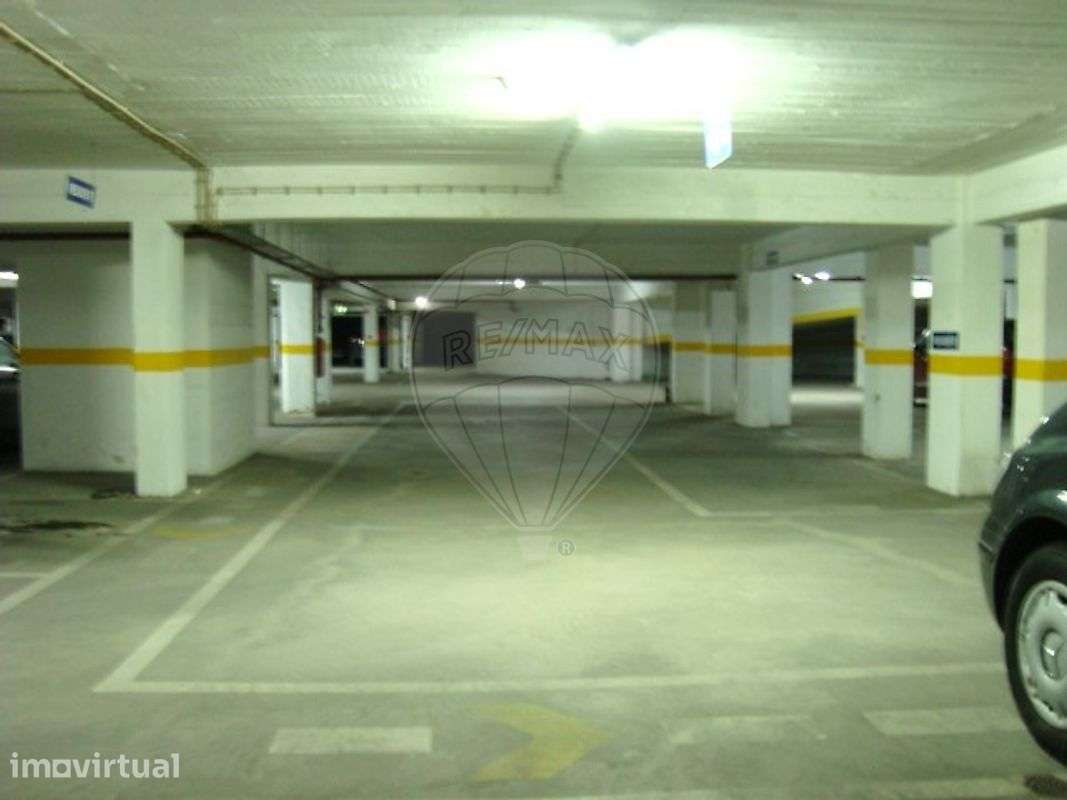Garagem  para arrendamento - Grande imagem: 4/6
