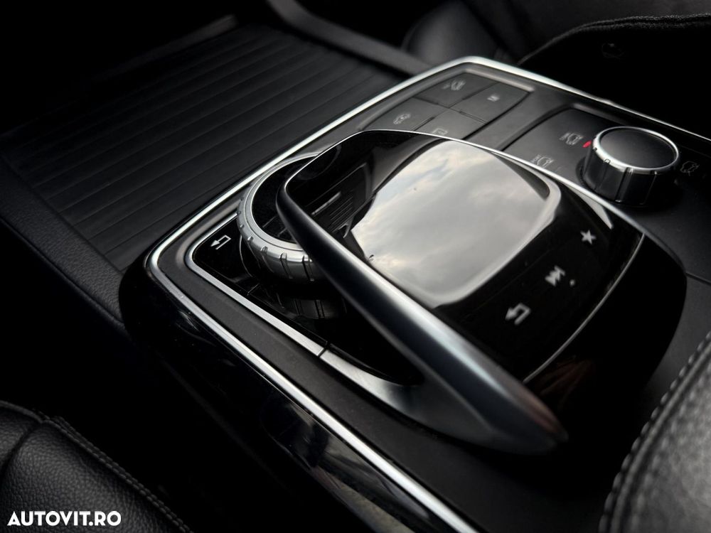 Mercedes-Benz GLE - 14