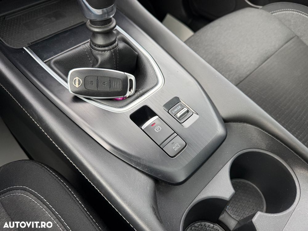 Nissan Qashqai 1.3 DIG-T MHEV N-Connecta - 17