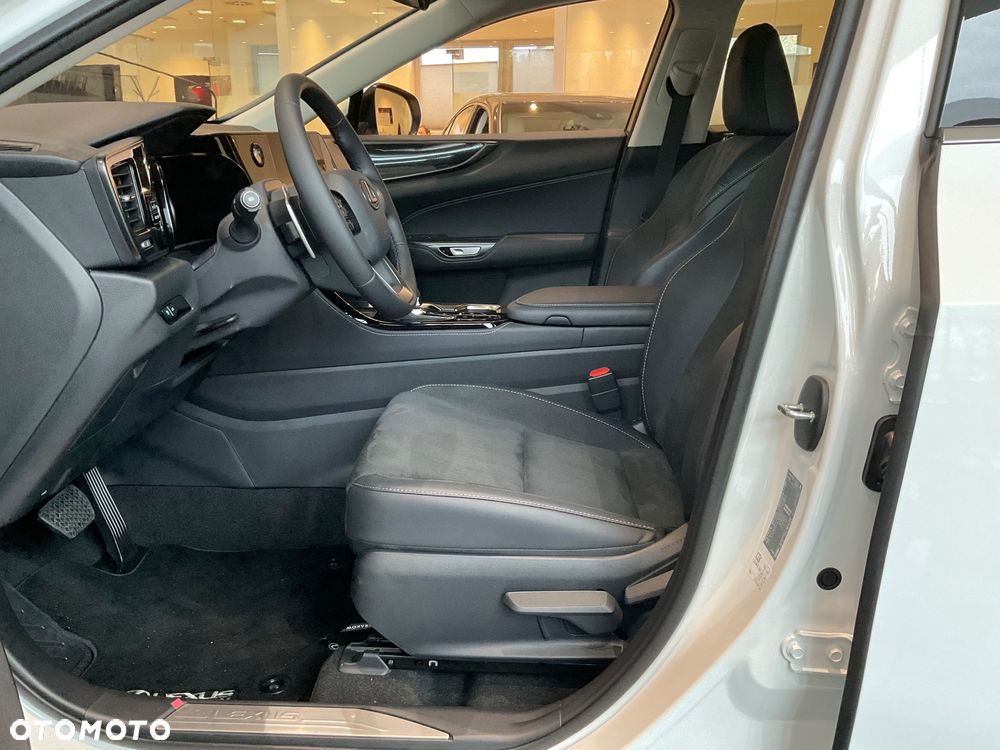 Lexus NX 350h Elegance 2WD - 5