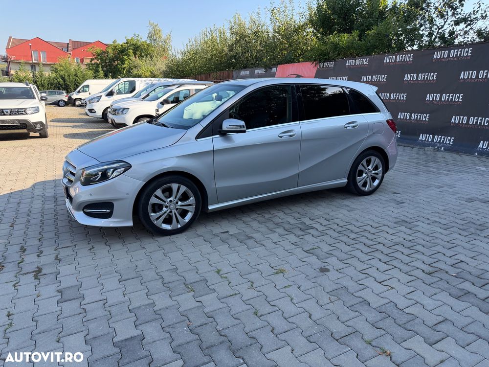 Mercedes-Benz B 180 - 7