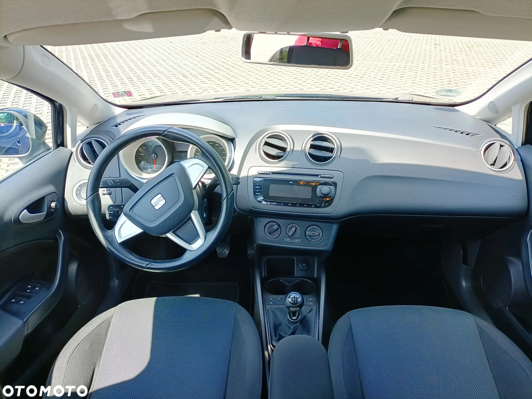 Seat Ibiza 1.6 16V Comfort Edition - 8