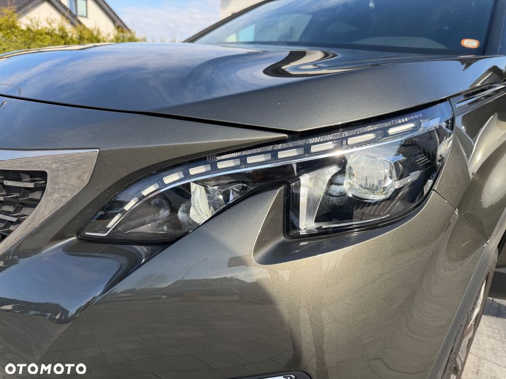 Peugeot 3008 1.5 BlueHDi Allure S&S EAT8 - 16