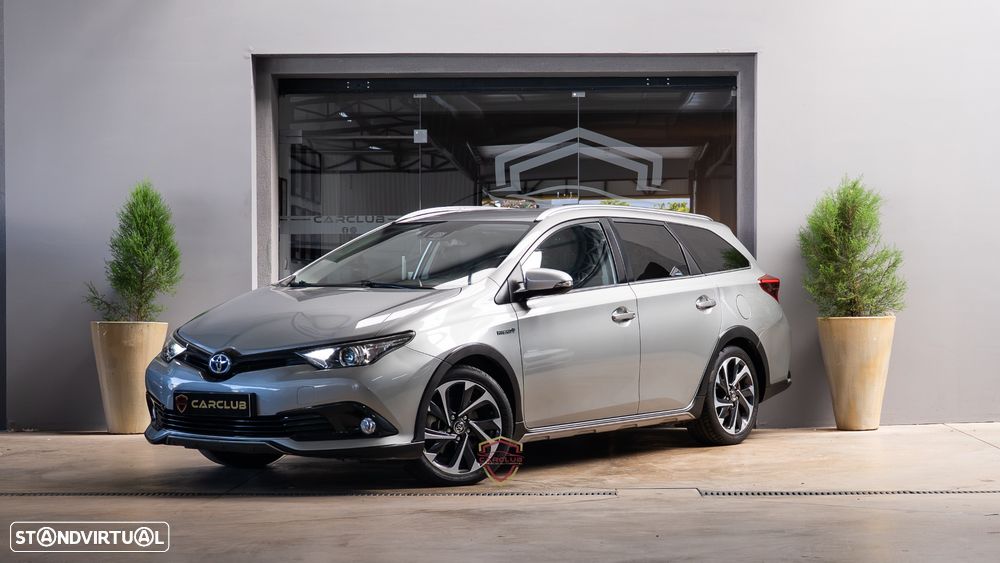 Toyota Auris Touring Sports 1.8 HSD Comfort+Navi - 2