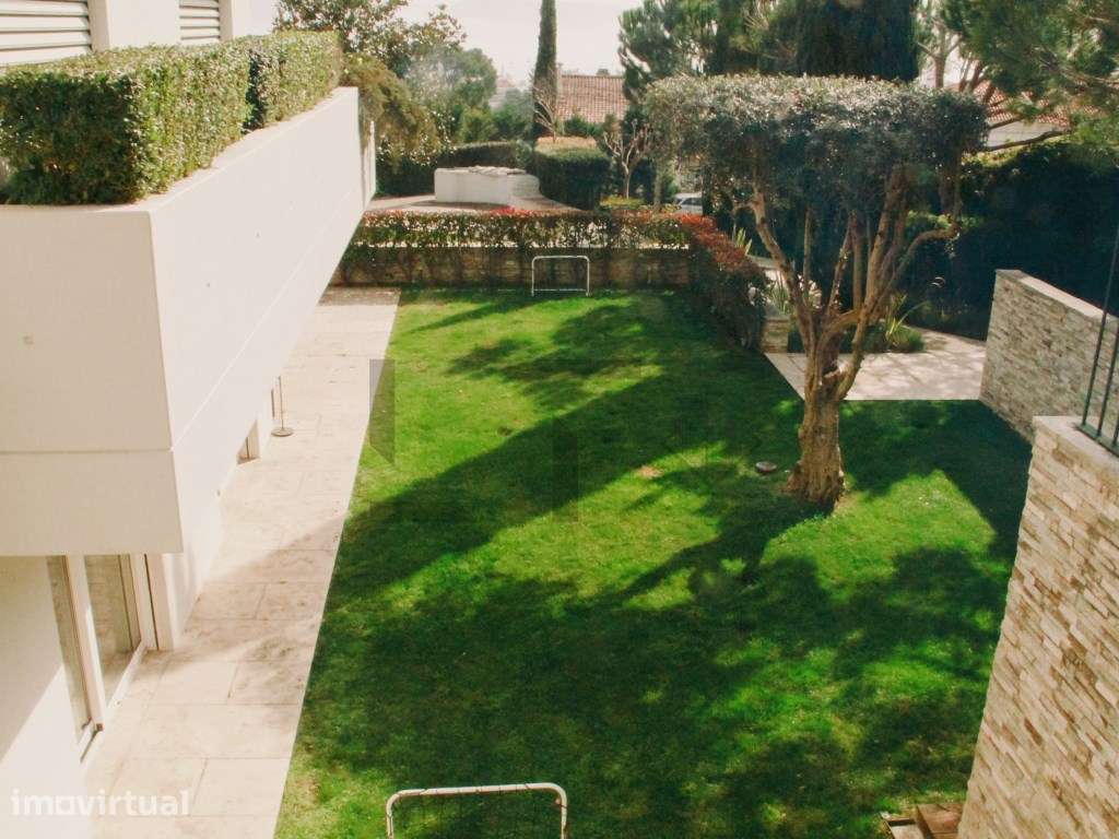 Exclusivo Apartamento T4 de Luxo com Piscina em Belém, Lisboa - Grande imagem: 3/27