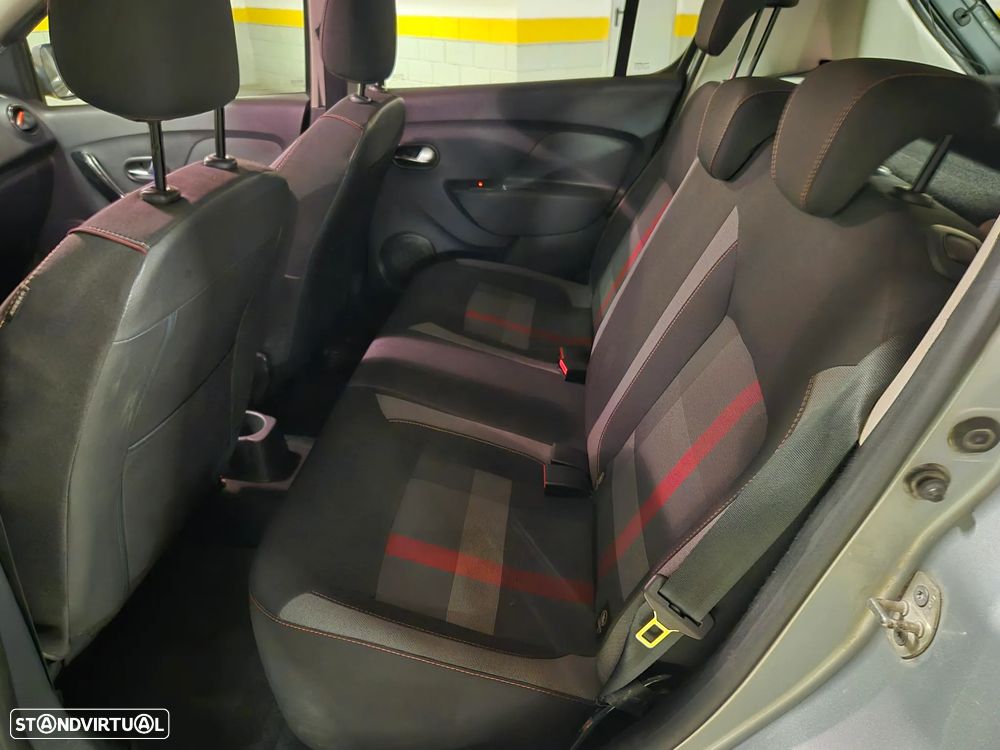 Dacia Sandero 0.9 TCe Stepway - 25