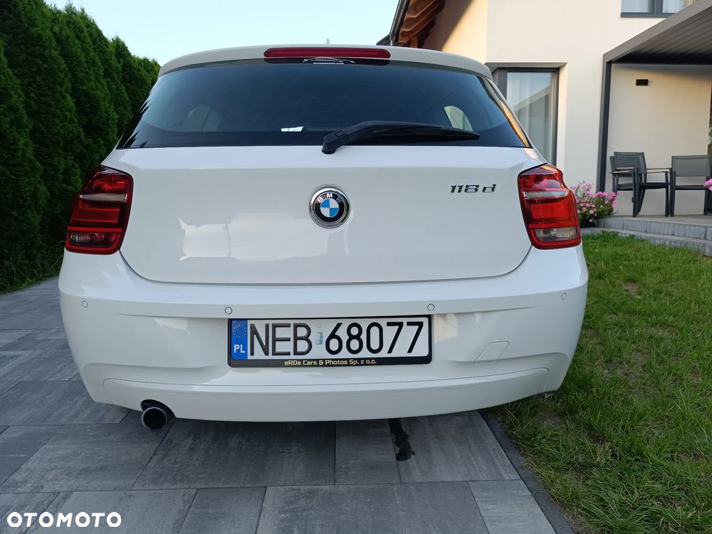 BMW Seria 1 118d - 11