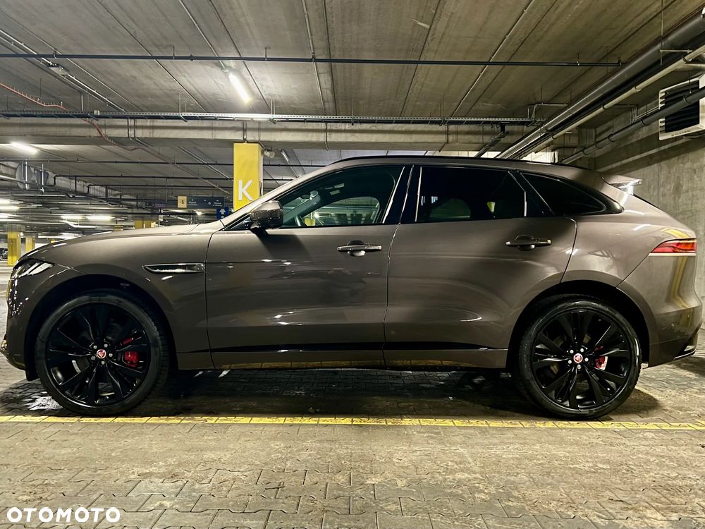 Jaguar F-Pace P400 AWD R-Dynamic S - 14