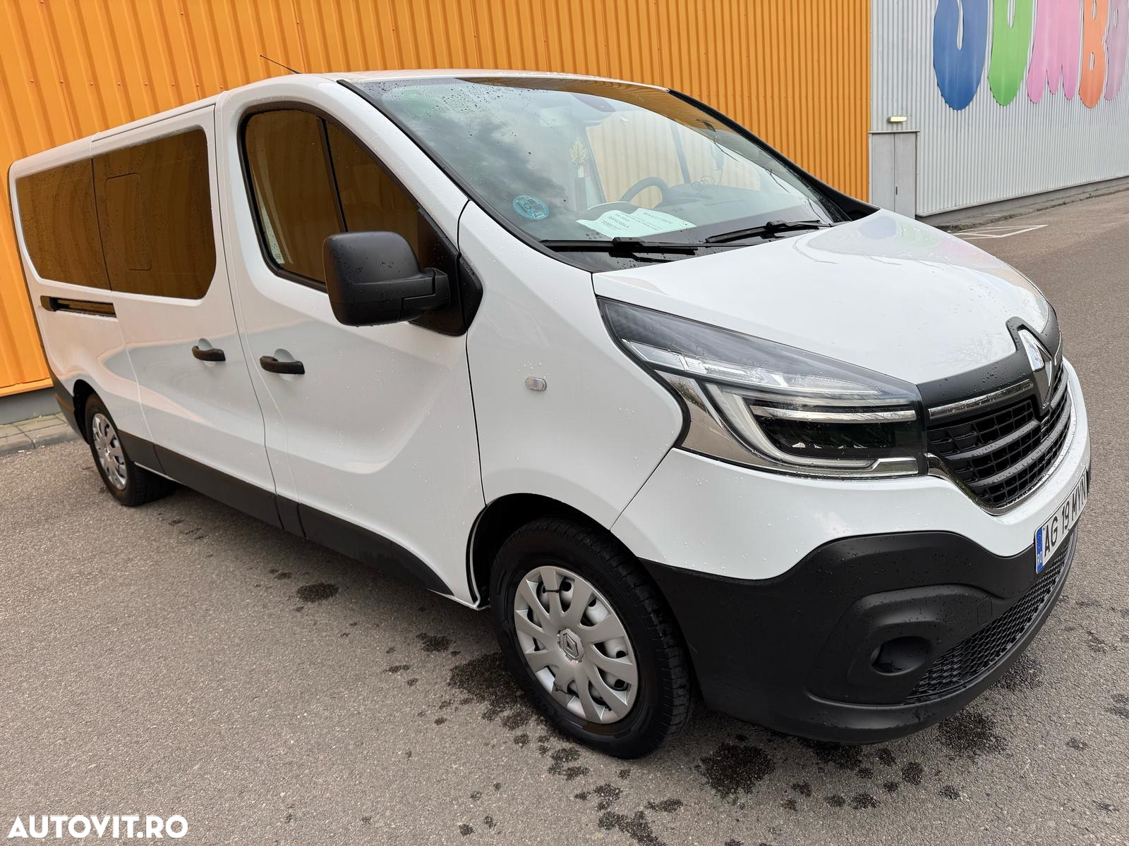 Renault Trafic Combi 2.0 Blue dCi 150 S&S L2 8+1 Zen - 6