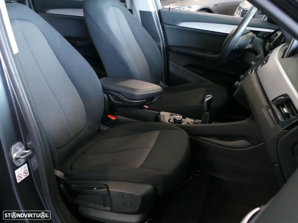 BMW X1 16 d sDrive - 27