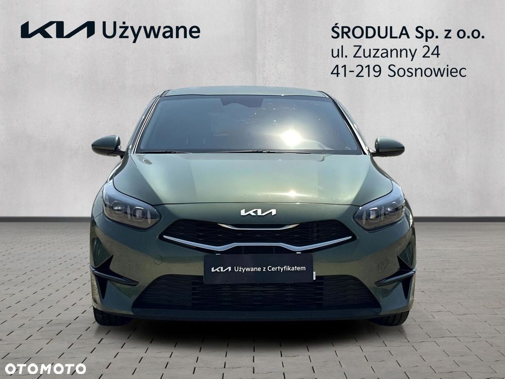 Kia Ceed - 8