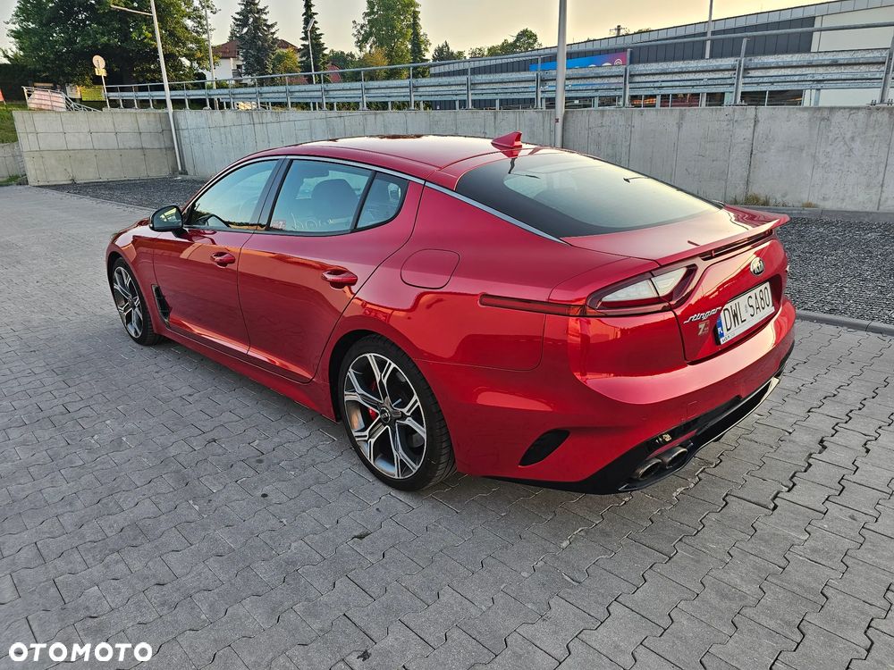 Kia Stinger 3.3 T-GDI V6 GT AWD - 4