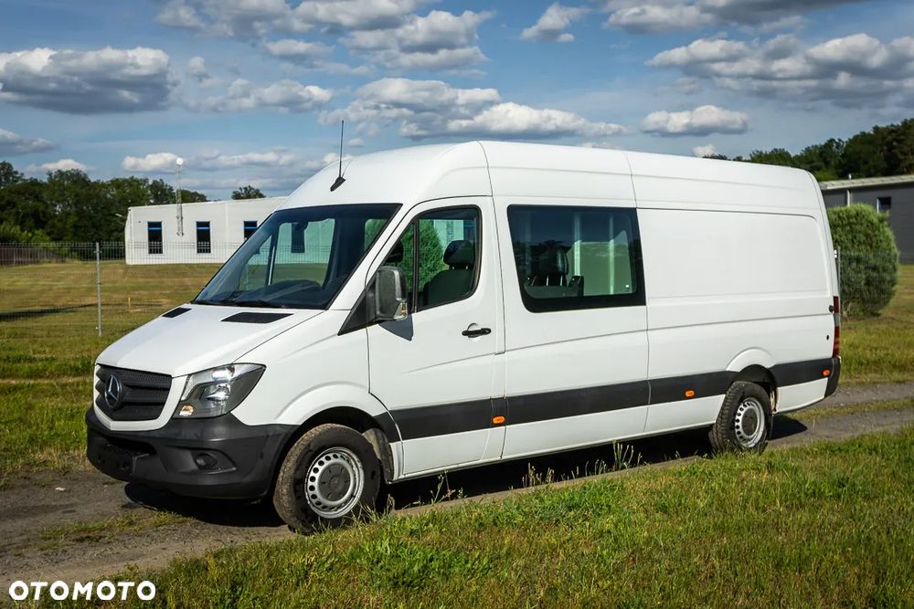 Mercedes-Benz Sprinter - 4