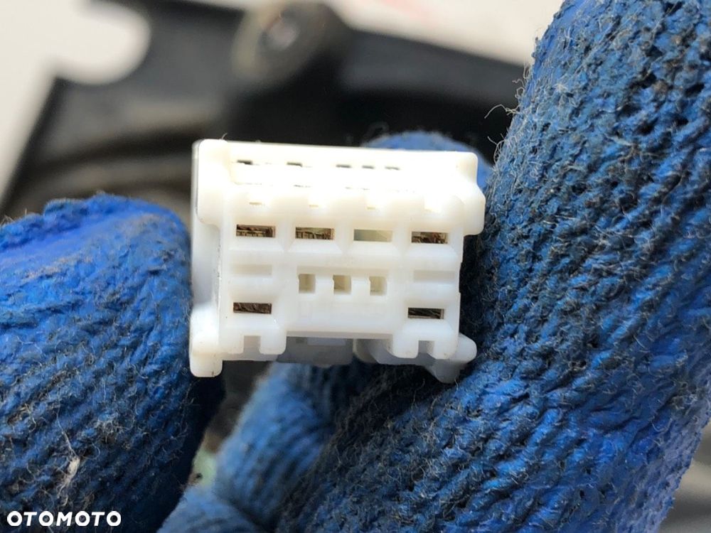 LAMPA LEWY TYŁ - 119.00 PLN - NISSAN JUKE (F15) 2010 - 2022 1.6 86 kW [117 KM] benzyna 2010 - 2022 - 4