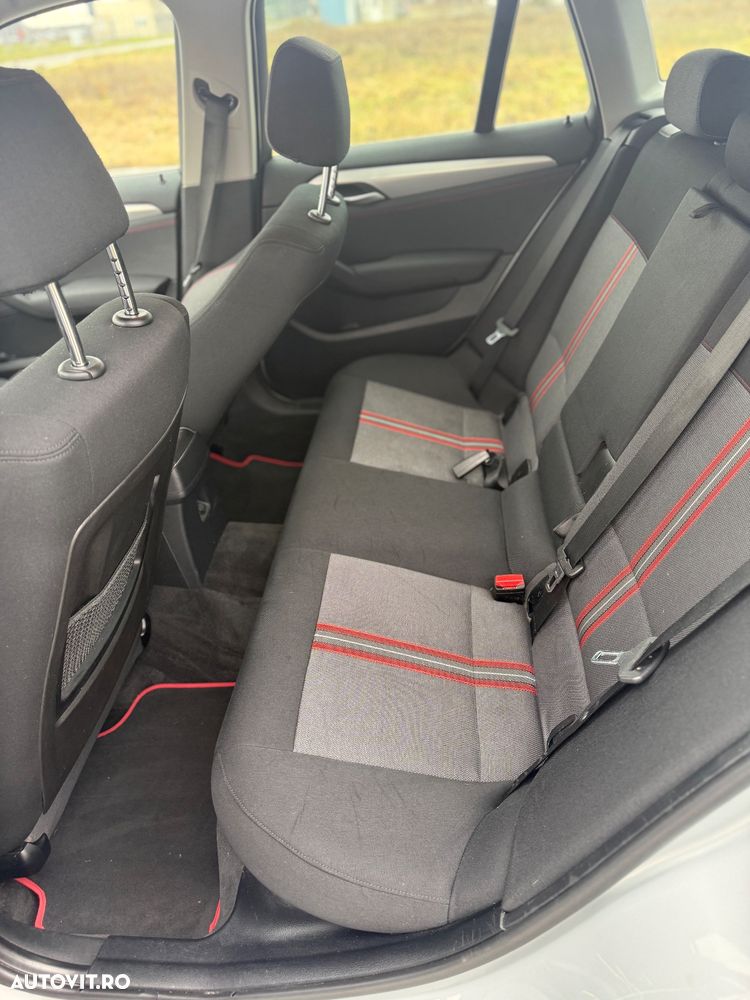 BMW X1 xDrive20d Sport Line - 9