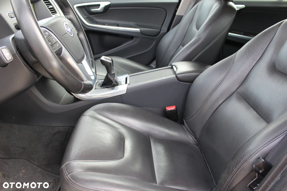 Volvo V60 - 12