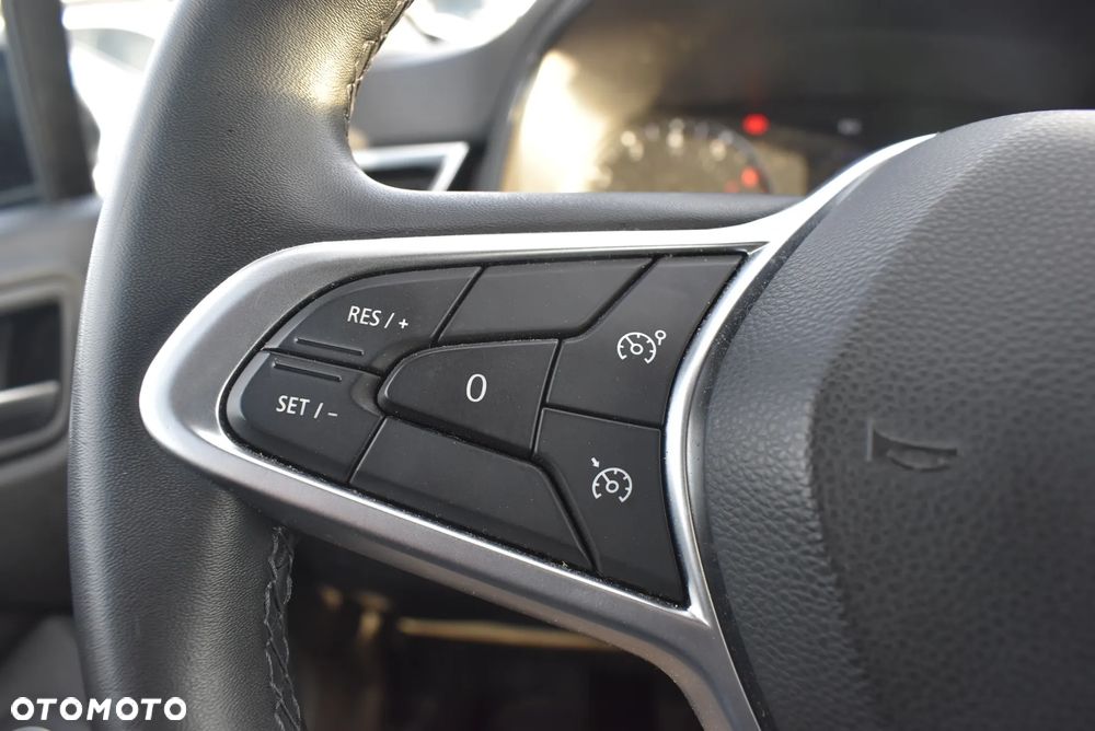 Renault Clio 1.0 TCe Equilibre - 31