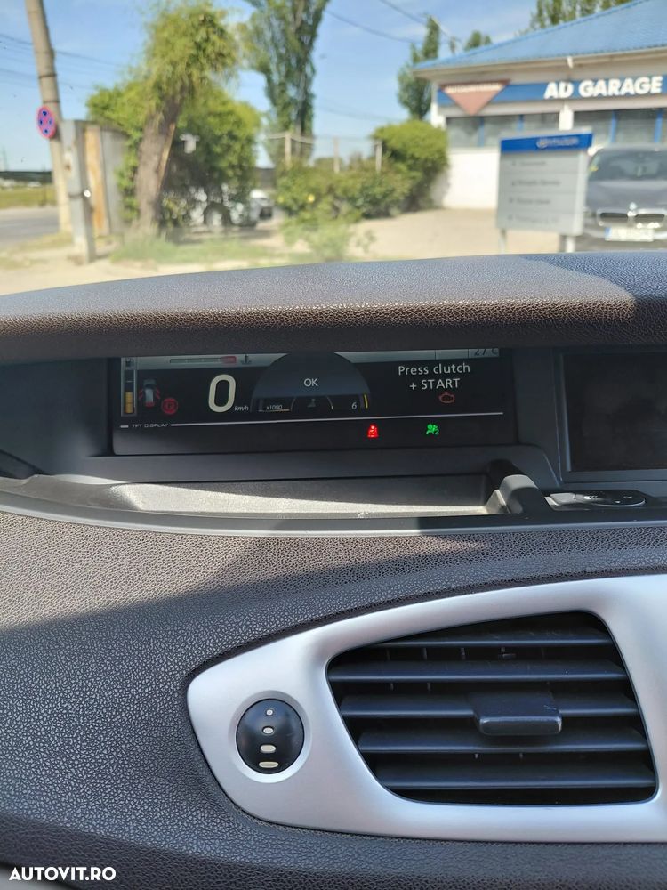 Renault Scenic - 5