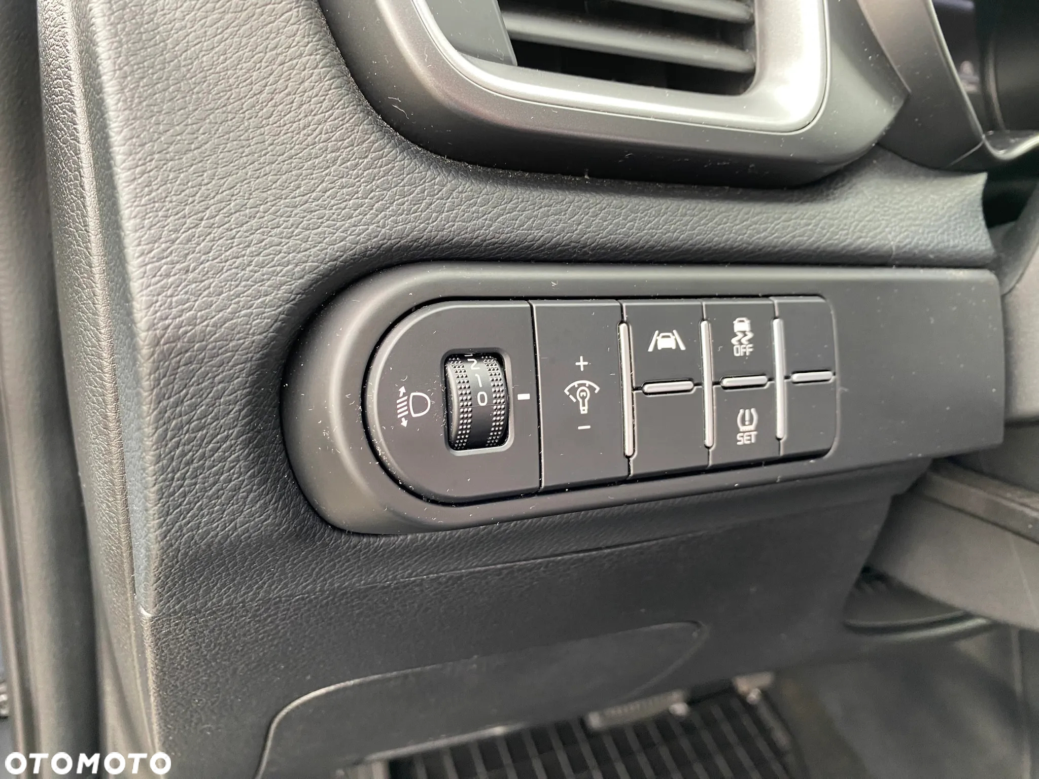 Kia Ceed 1.5 T-GDI M DCT - 22