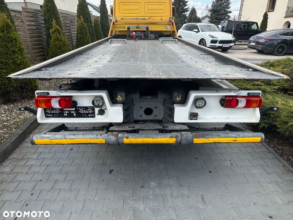 Mercedes-Benz Atego 1218  2016 / 2017 Pomoc Drogowa Laweta Widły - 5