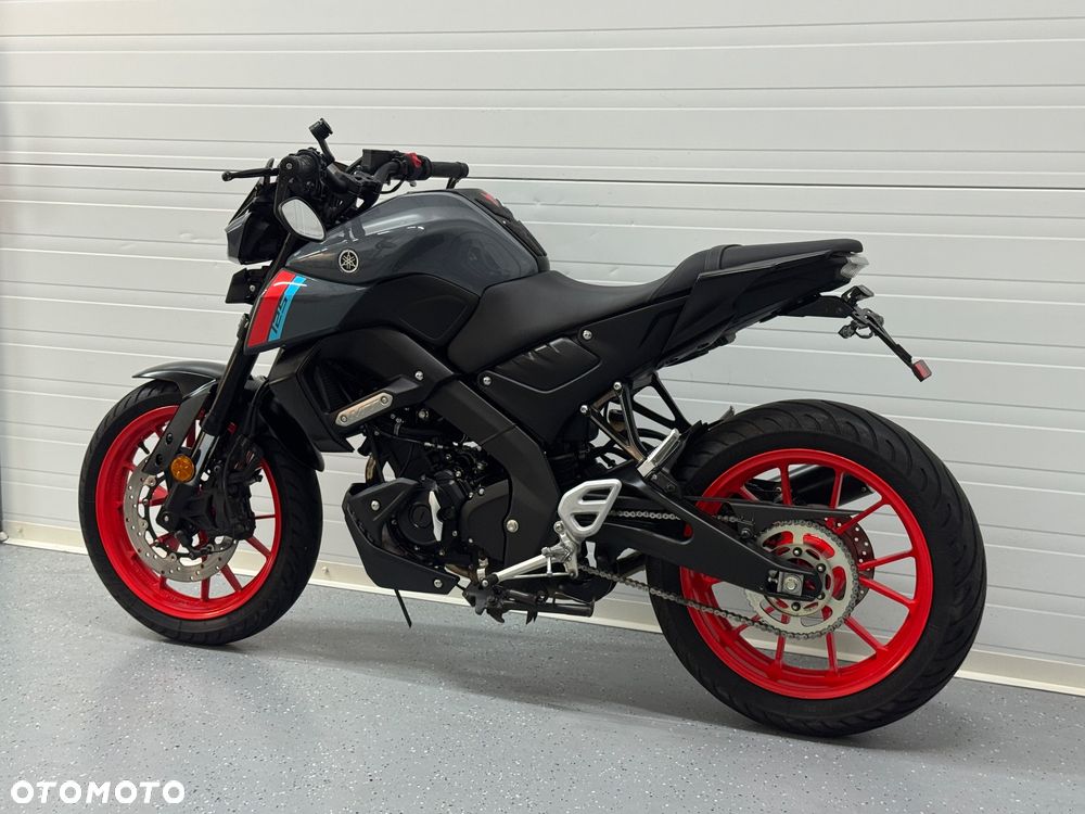 Yamaha MT - 17