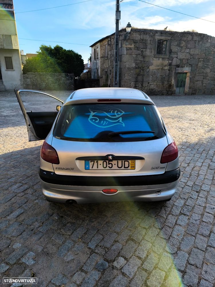 Peugeot 206 - 3